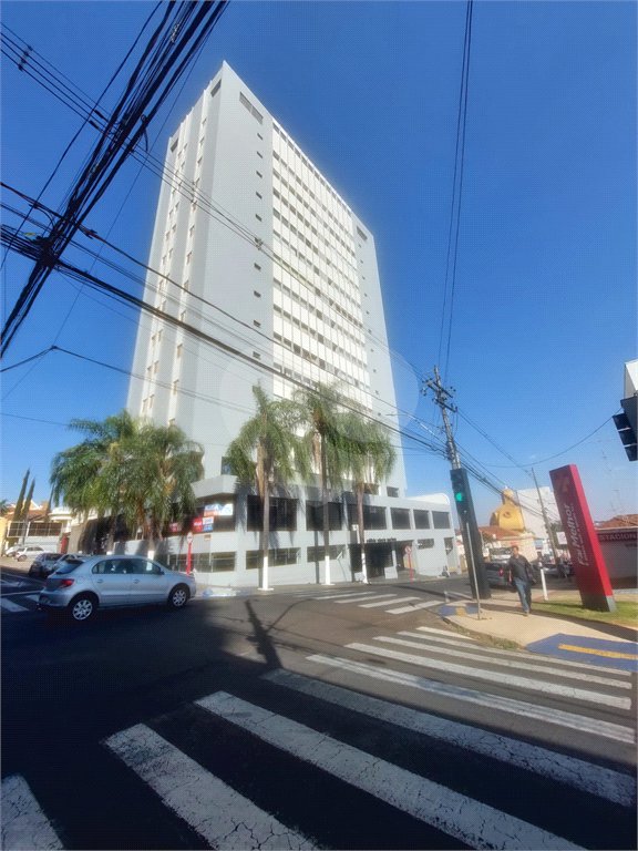 Apartamento Edifício Roberto Martinez .