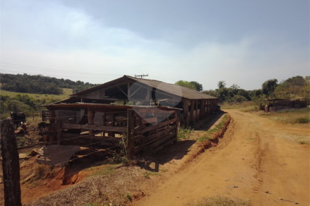 Excelente sítio de 27 alqueires, ótima localização em São Carlos.