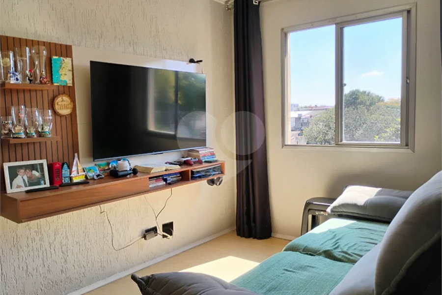 Vende-se lindo apartamento na Vila Santa Catarina!