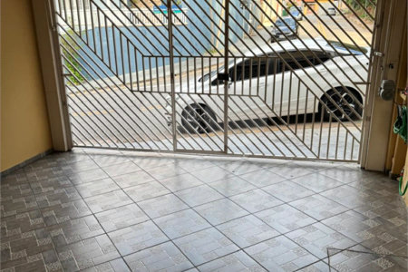 Sobrado à venda com 3 quartos, sendo 1 suíte,  em Parque dos Sabiás, Louveira, SP