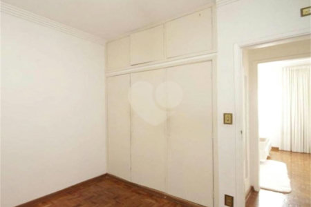 Apartamento de 84m2 com 2 Quartos e 1 banheiro à Venda na Bela Vista
