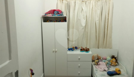 Casa Térrea à venda com 3 quartos, sendo 1 suíte,  em Vila Canero, São Paulo, SP