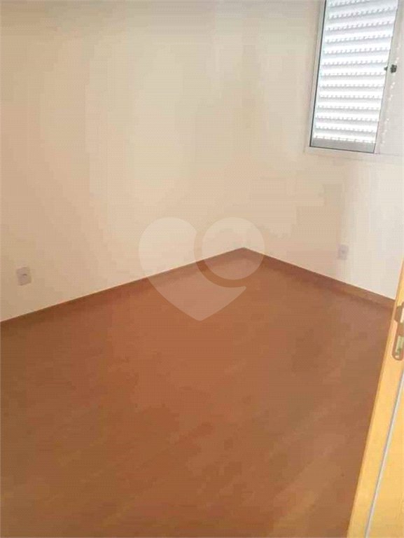 Apartamento no Condomínio Monte Stella