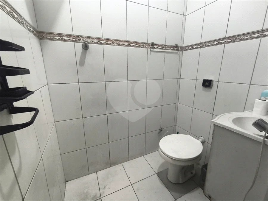 SOBRADO COM 03 IMÓVEIS NO MESMO TERRENO À VENDA | PARADA INGLESA | EXCELENTE PARA MULTIFAMÍLIA OU GERAÇÃO DE RENDA