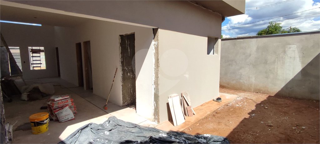 Casa à Venda no bairro Parque dos Flamboyants em São Carlos/SP