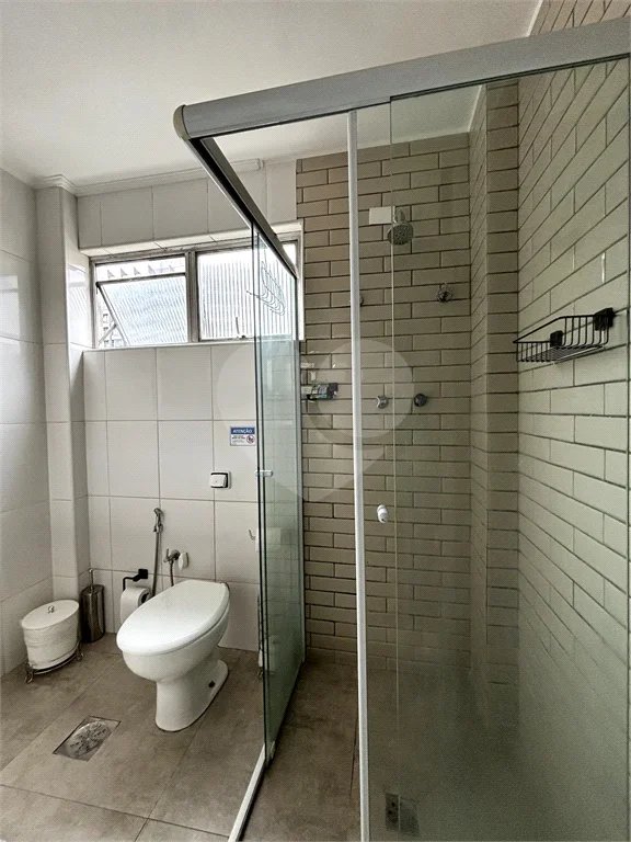 Apartamento de 80m² a venda e locação em Moema - 02 dorm, 02 Banheiros 01 Vaga