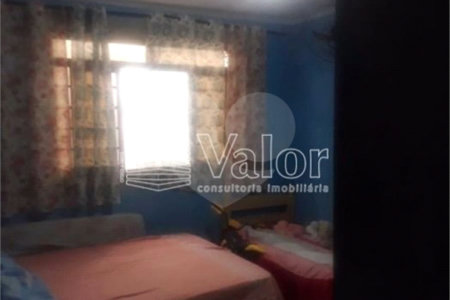 Casa térrea à venda com salão comercial
