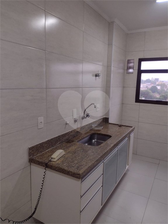 Apartamento no Edificio Jatiúca á venda.