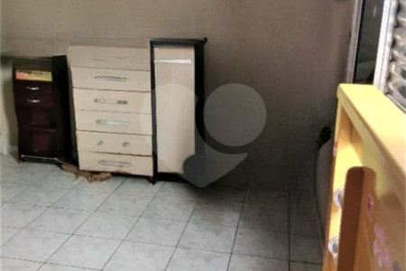Apartamento com 83m² , 2 dormitórios , 2 vagas , à venda no bairro Cerâmica em São Caetano do Sul.