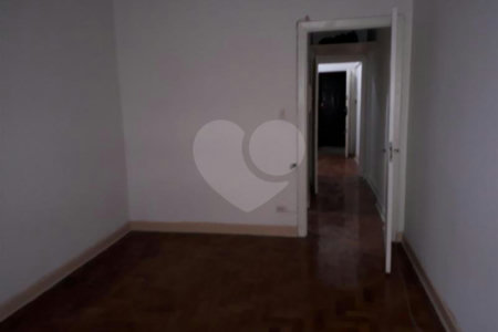 Apartamento à venda no bairro Higienópolis.