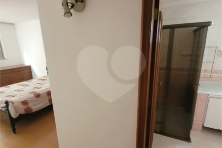 Excelente apartamento à venda no Paraíso, 3 quartos (1 suíte), localização privilegiada