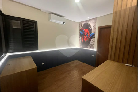 Casa de Alto Padrão à Venda – Condomínio Terra Magna | Indaiatuba/SP - Sofisticação, conforto e funcionalidade. Este magnífico sobrado possui 300 m² de área construída em um terreno de 420 m², com ambientes amplos, integrados e acabamentos de alto padrão. Destaques do imóvel - 4 dormitórios, sendo 3