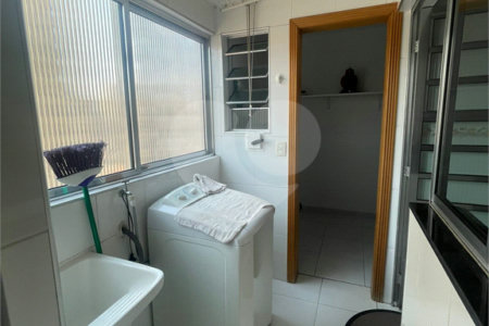 charme econforto em 2 dormitórios na Saúde