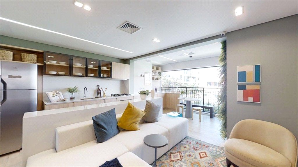 Apartamento novo com 02 Dormitórios e uma Suíte.
