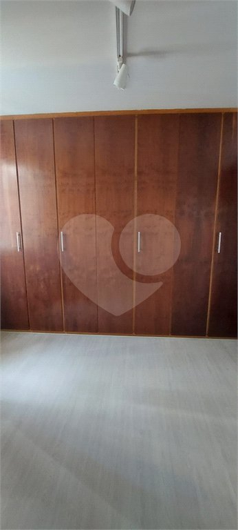 Perdizes pertinho do Metrô Vila Madalena 110m2 Sala 2 dorm 1 vaga Piscina