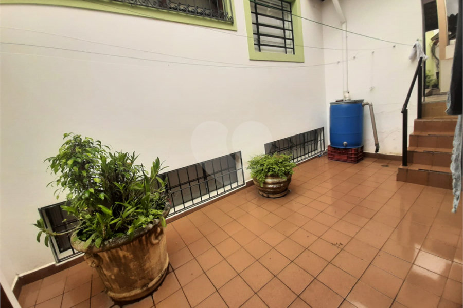 Casa térrea assobradada em rua fechada no Mandaqui - 3 quartos, 1 suite, 3 vagas