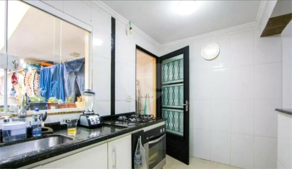 Sobrado com 150m² , 3 dormitórios , sendo 1 suíte , 1 vaga , à venda no centro de Santo André.