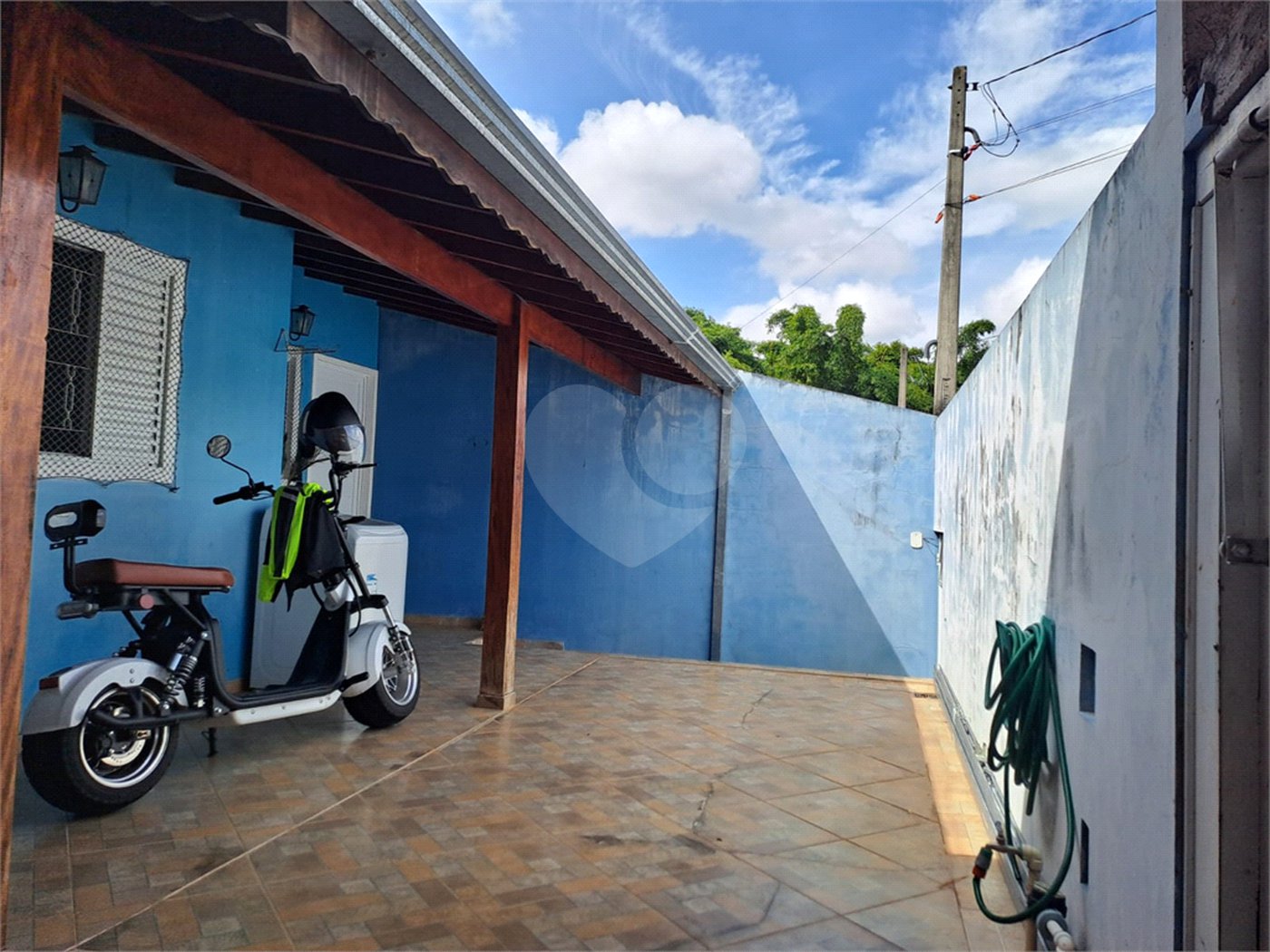 Casa à venda com 3 quartos em Popular III, Louveira, SP