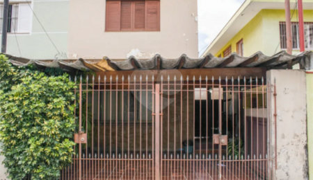 Sobrado à venda com 3 quartos, sendo 1 suíte,  em Campo Belo, São Paulo, SP