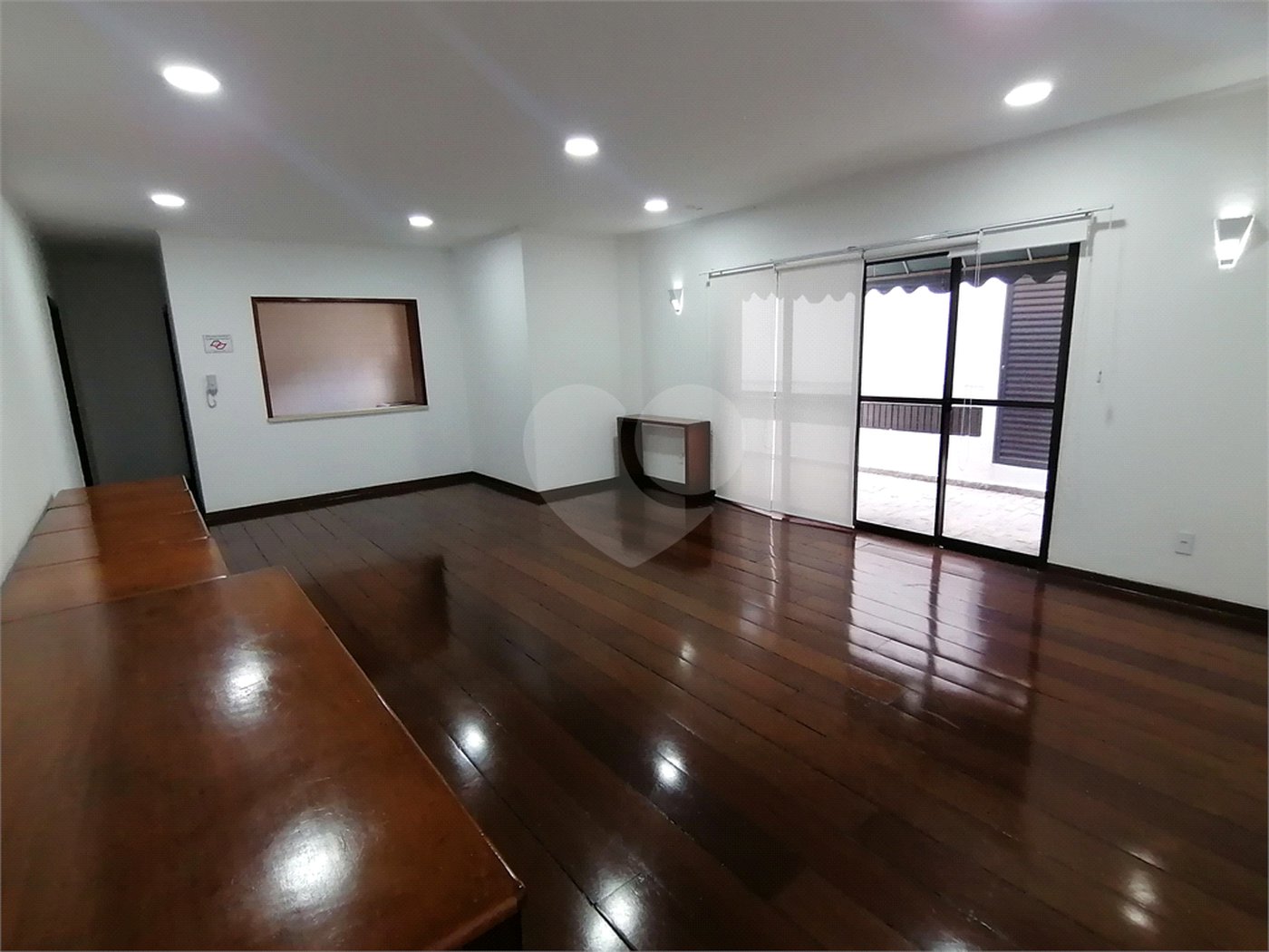 APARTAMENTO À VENDA NO IPIRANGA, 220M2 4 QUARTOS E 2 SUITES