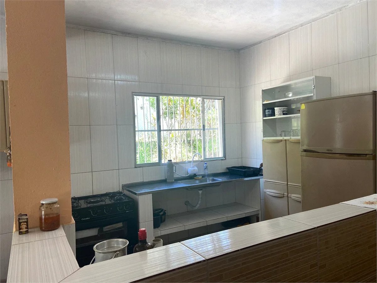 Vende-se chácara com lago Nazare Paulista com 3.000 m²