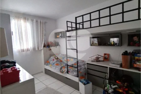 Lindo Sobrado em Condomínio
