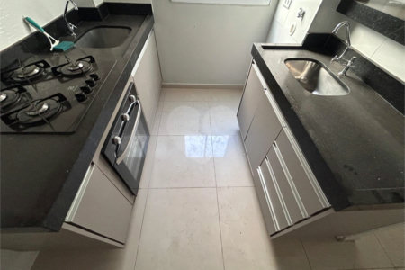 Apartamento no Monte D'oro á venda.