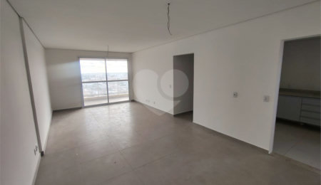 Apartamento à venda com 3 quartos, sendo 1 suíte,  em Centreville, São Carlos, SP