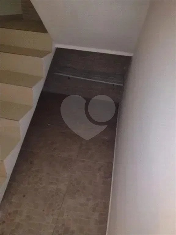 Sobrado à venda em Santo André , com 179m² , 2 dormitórios , sendo 1 suíte e 5 vagas.
