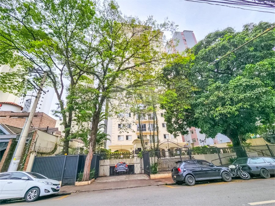 Apartamento à venda com 3 quartos, sendo 1 suíte, em Brooklin, São Paulo, SP