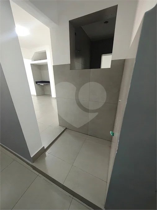 SALÃO COMERCIAL DE 100M² - RECEM REFORMADO