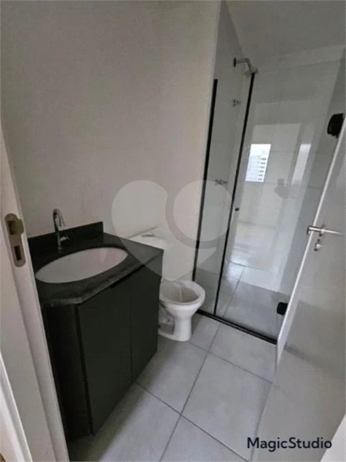Apartamento com 38m², 2 dormitórios, à venda no Parque Bristol.