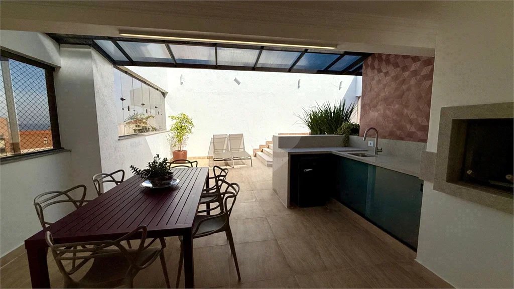 Apartamento à venda com 3 quartos, sendo 2 suítes, em Riviera de São Lourenço, Bertioga, SP