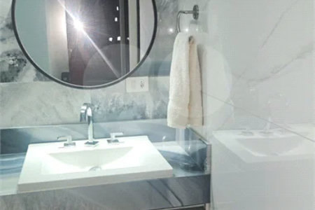 Indaiatuba- condominio Vale das Laranjeiras - Itaici - Terreno 3040,00 ms- construida 220ms - 3 dormitórios, sendo 2 suítes e uma suíte master com closet, além de uma sala ampla com 3 ambientes, Cozinha planejada,, campo de futebol/vôlei, Area de lazer com piscina, espaço gourmet com churrasque