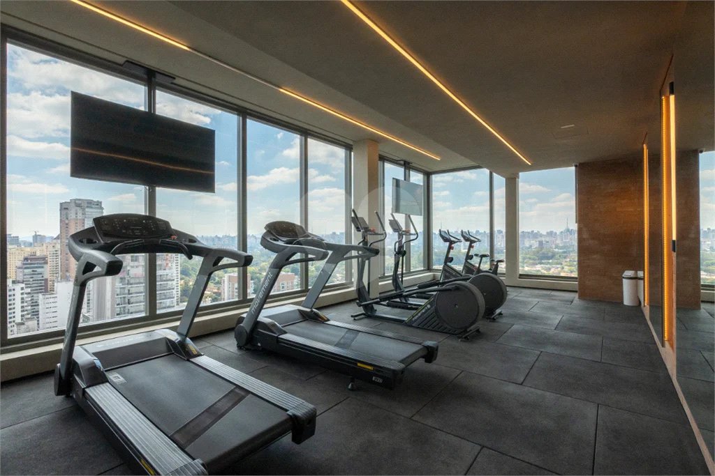 Apartamento à venda com 1 quarto em Moema, São Paulo, SP