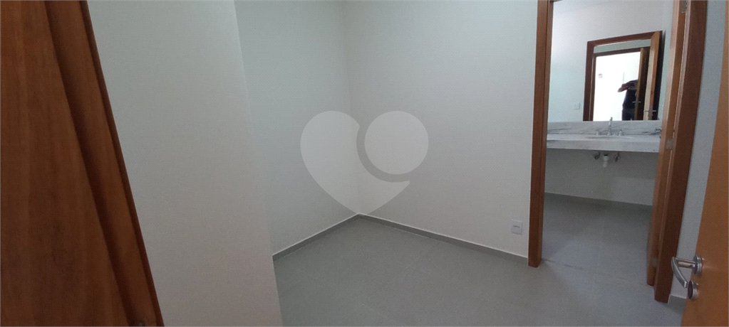 Casa à venda com 3 suítes em Santa Isabel, Louveira, SP