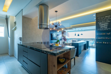 Apartamento à venda 72m² com 2 quartos, sendo 2 suítes e 2 vagas em Vila Andrade