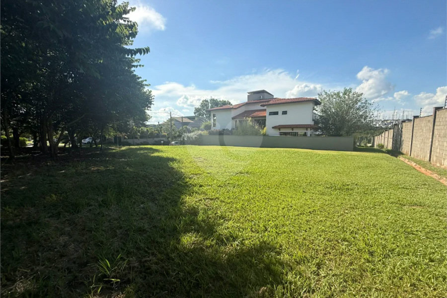 Terreno a venda no condomínio Villa DAquila, Santa Rosa, Piracicaba.
