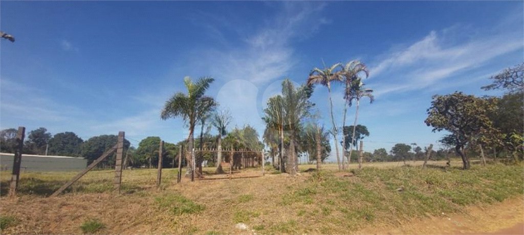 Sitio no Jardim Embaré