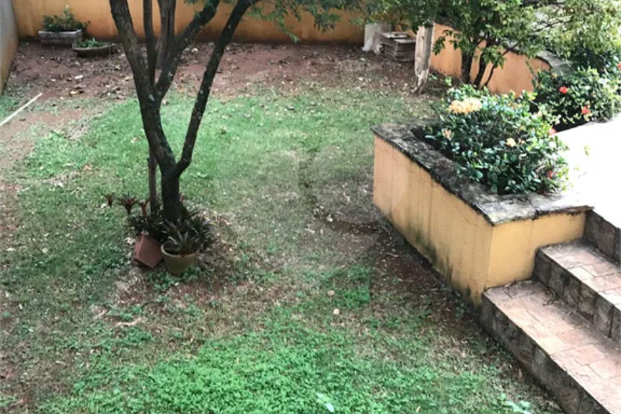 Casa quatro dormitórios bairro do City America