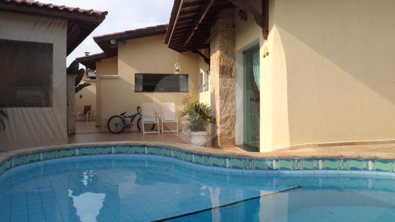 Casa térrea com 3 quartos em bolsão residencial City Campo Grande em São Paulo - SP