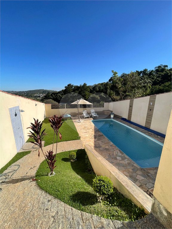 Casa a Venda em Atibaia