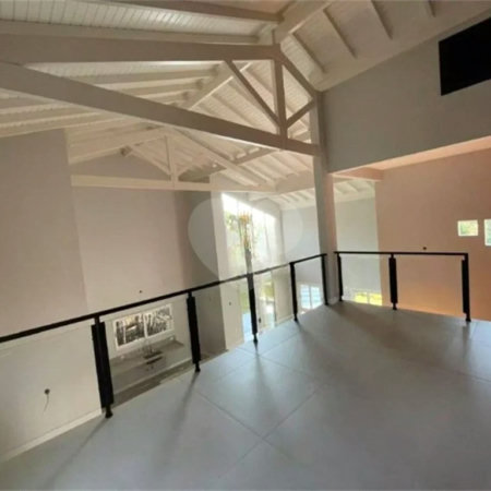 Casa a Venda no Condomínio Morada do Sol em Vinhedo/SP