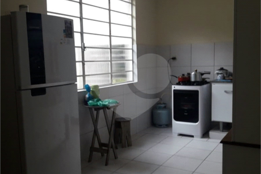 Terreno à venda de 251m² na Chácara Inglesa