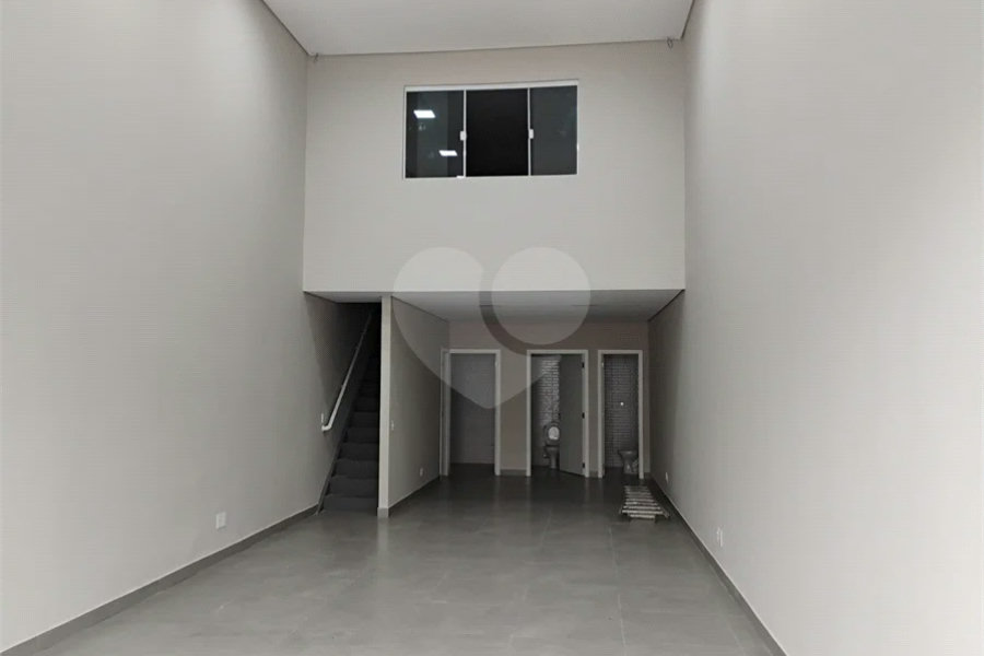 Aluga-se Salão Comercial na Vila Mascote