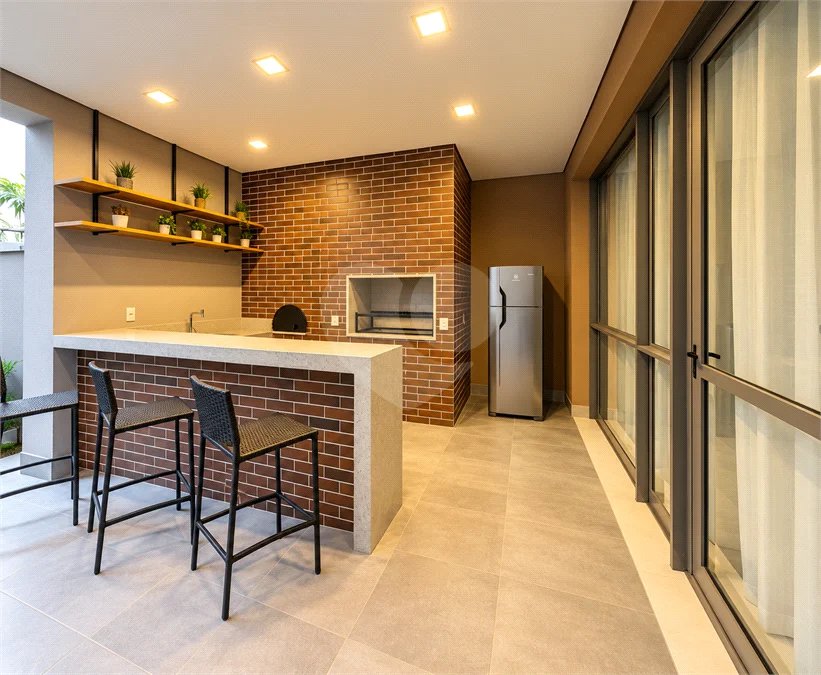 Apartamento de alto padrão com 108 m², 3 dormitórios, 1 suíte, varanda gourmet, planejados, lazer completo e próximo ao Metrô Alto do Ipiranga.