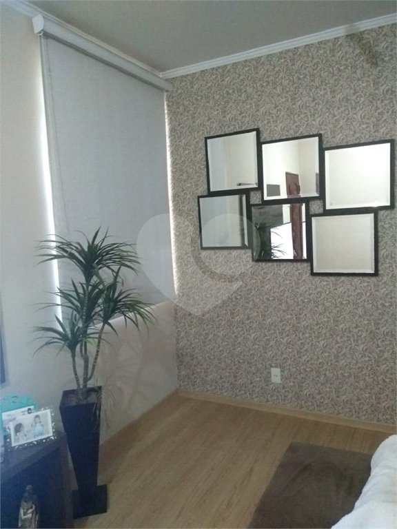 Apartamento com 2 dormitórios