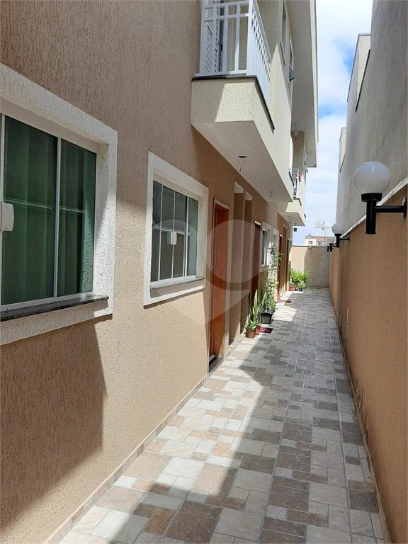 Casa em condomínio com 55m² , 2 dormitórios , sendo 2 suítes , 2 vagas , à venda na Penha.
