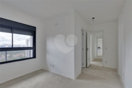 Apartamento à venda com 3 quartos, sendo 1 suíte, em Alto da Boa Vista, São Paulo, SP
