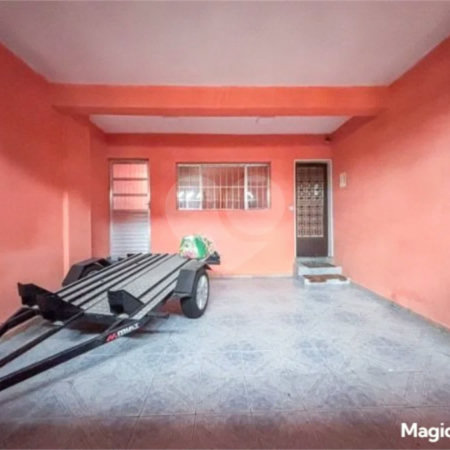 Casa com 150m², 5 dormitórios, sendo 1 suíte, 2 vagas de garagem, à venda na Vila Matilde.
